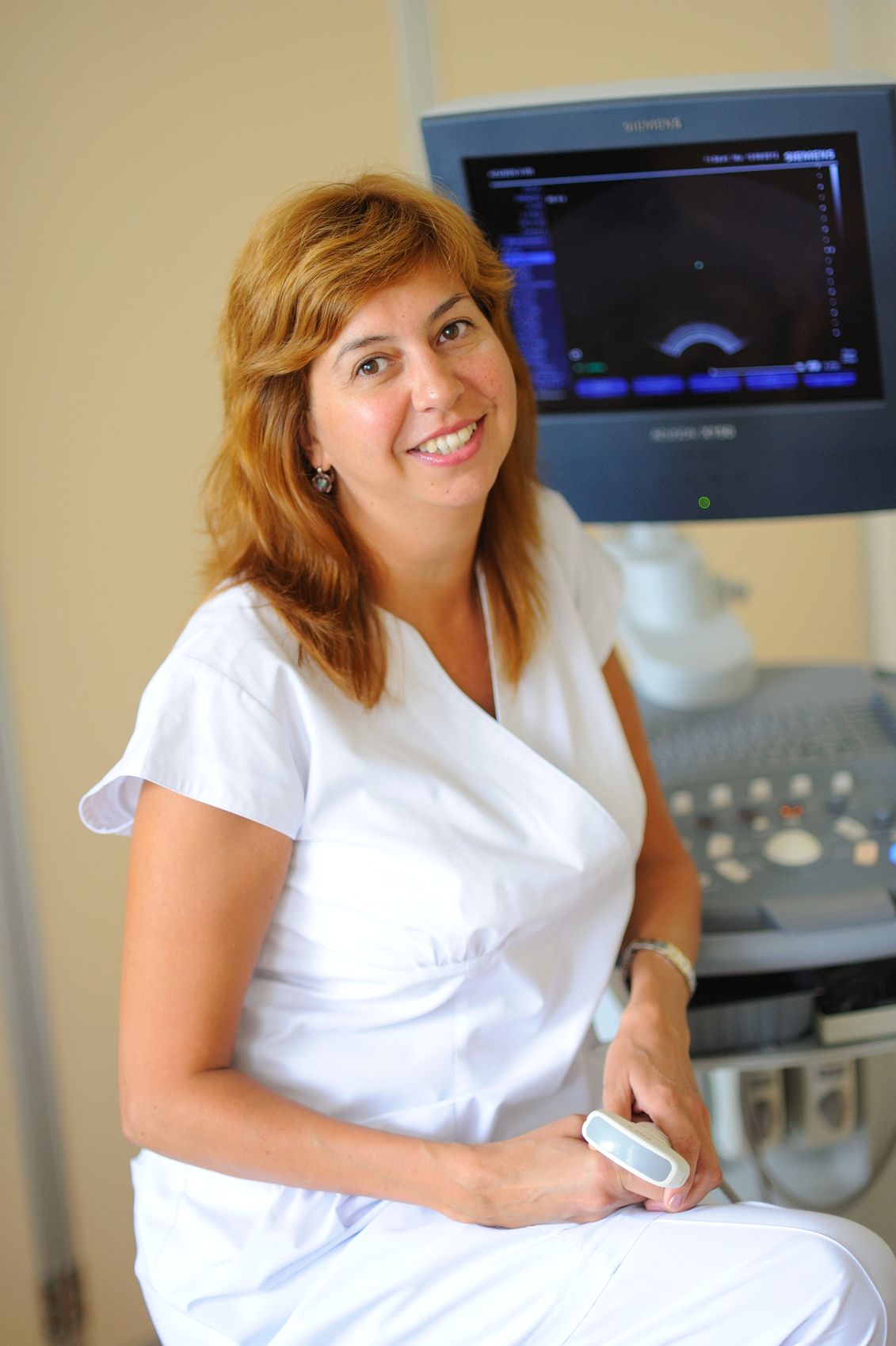 Врач клиники Генезис