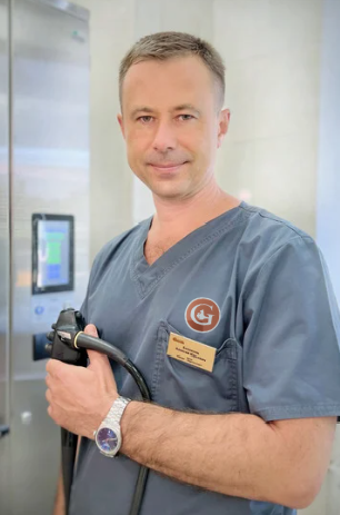 Врач клиники Генезис