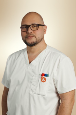 Врач клиники Генезис