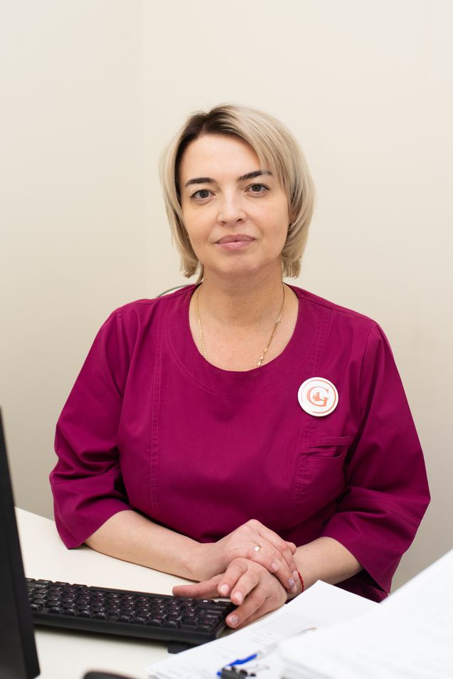 Врач клиники Генезис