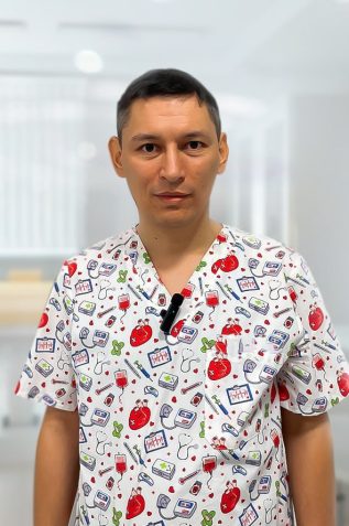 Усеинов Азиз Абдуллаевич